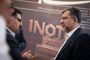 بازدید دکتر خیاطیان از نمایشگاه اینوتکس