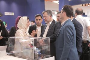بازدید دکتر خیاطیان از نمایشگاه اینوتکس