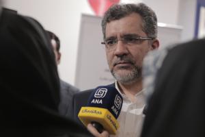 بازدید دکتر خیاطیان از نمایشگاه اینوتکس